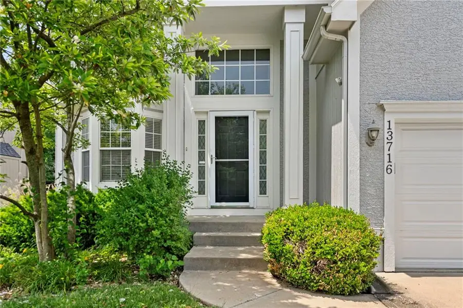 13716 Parkhill Street, Overland Park, KS 66221 - #2
