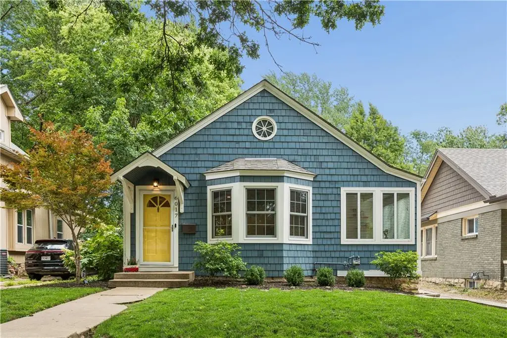 6017 Holmes Street, Kansas City, MO 64110 - #1