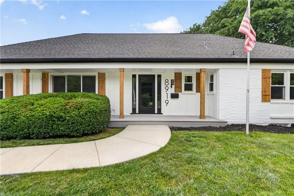 8919 Mission Road, Leawood, KS 66206 - #1