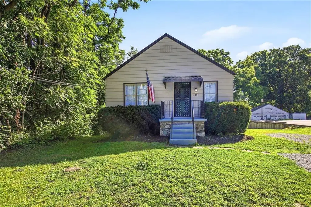 7844 Stover Lane, Kansas City, KS 66109 - #1