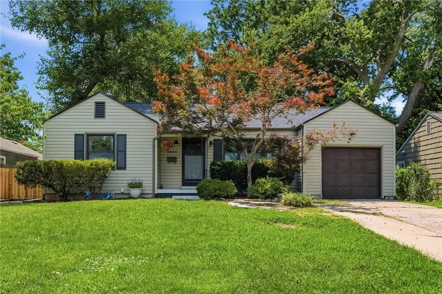 5444 Linden Street, Roeland Park, KS 66205 - #2