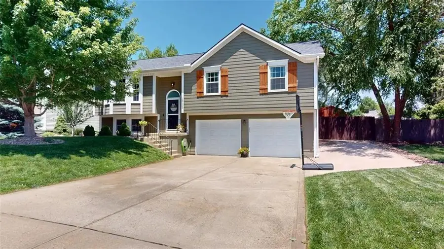13100 Swartz Road, Bonner Springs, KS 66012 - #3