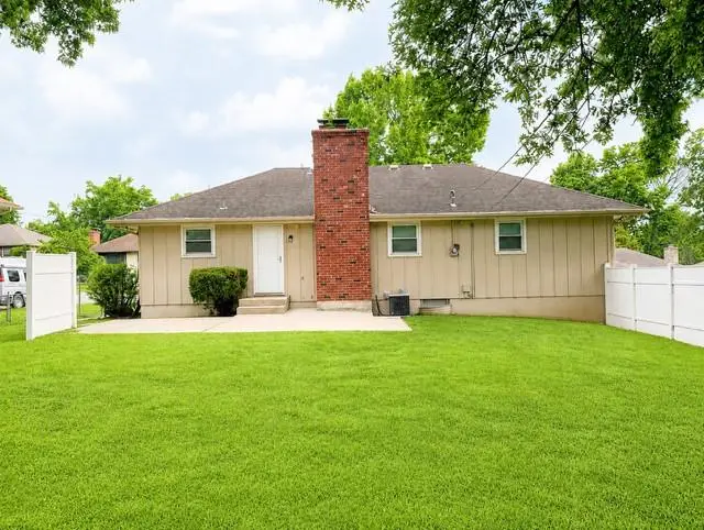 15802 E 44th Terrace S, Independence, MO 64055 - #2