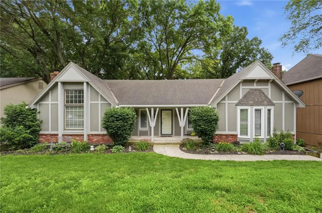 5305 NW 58th Terrace, Kansas City, MO 64151 - #1