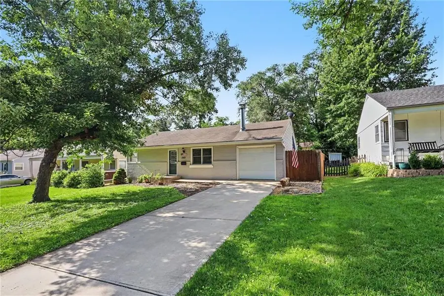 6401 W 82nd Terrace, Overland Park, KS 66204 - #3