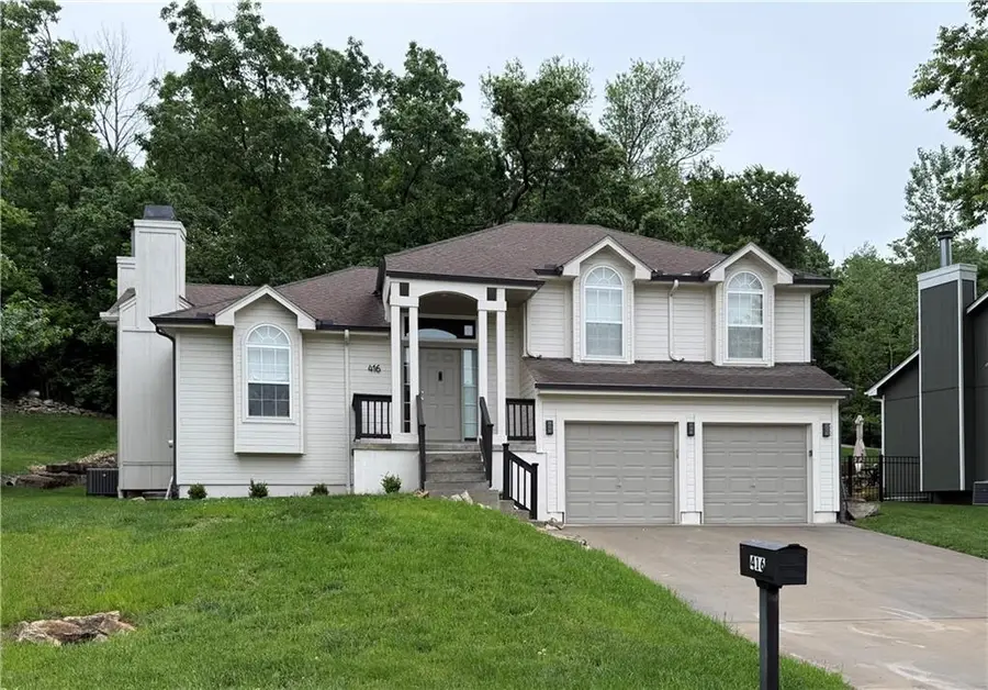 416 E 166th Court, Belton, MO 64012 - #2