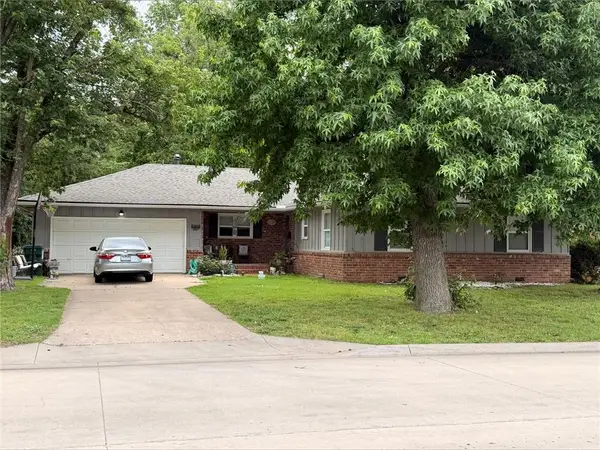 2005 S Homer Street, Pittsburg, KS 66762