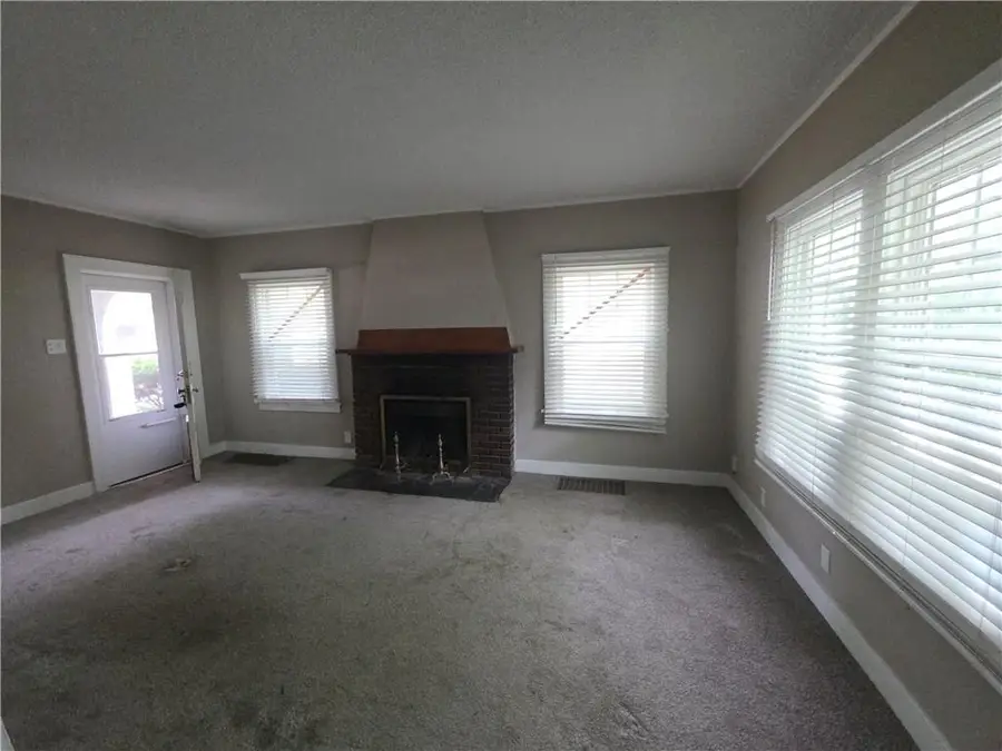 1101 SW Billard Avenue, Topeka, KS 66604 - #3