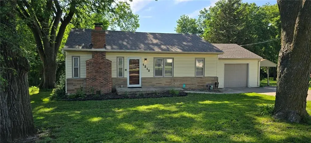 1212 N 90th Street, Kansas City, KS 66112 - #1