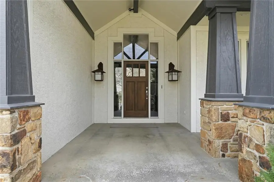 15088 Sherwood Street, Leawood, KS 66224 - #2