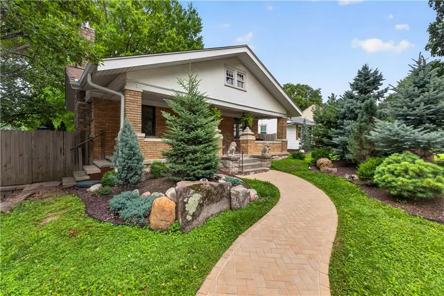 7301 Washington Street, Kansas City, MO 64114 - #2