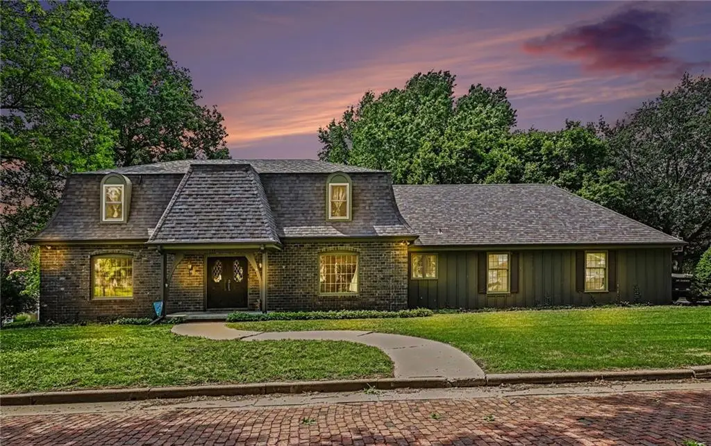 137 E Elm Street, Troy, KS 66087 - #1