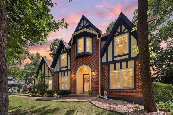 3301 N 110th Street, Kansas City, KS 66109