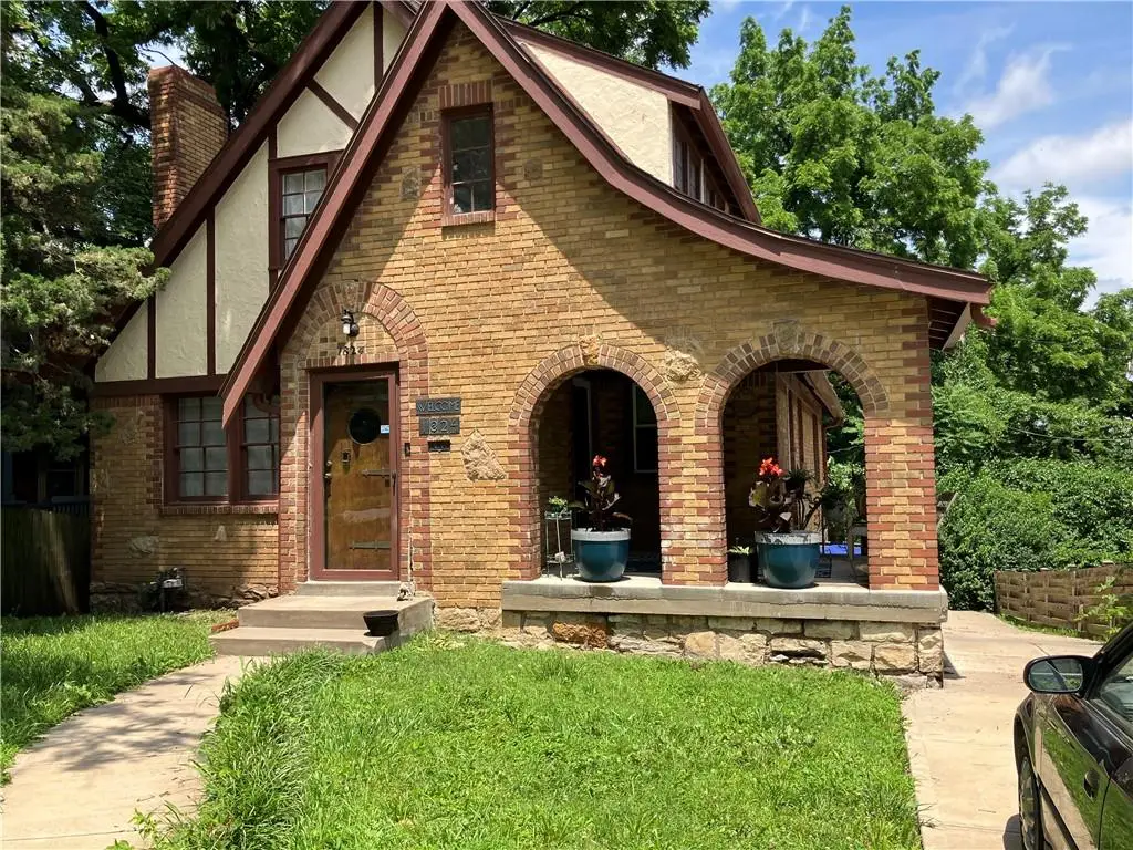 1824 E 47 Terrace, Kansas City, MO 64130 - #1