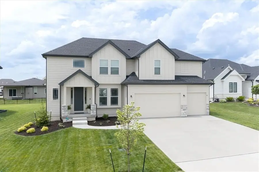 16872 S Norton Street, Olathe, KS 66062 - #3