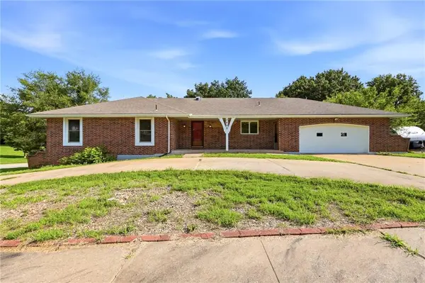 7400 E 126th Street, Grandview, MO 64030