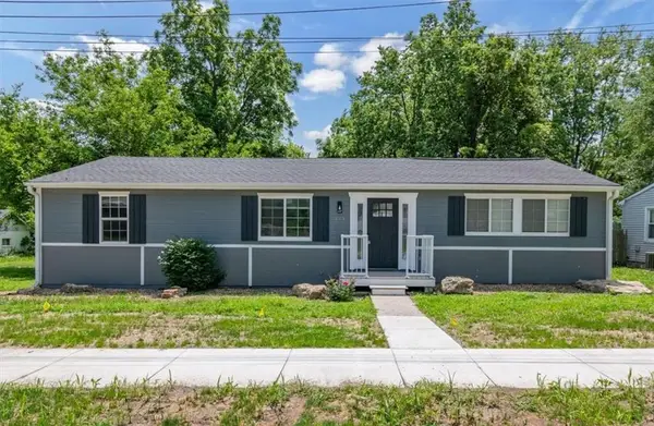 303 W Front Street, Grain Valley, MO 64029