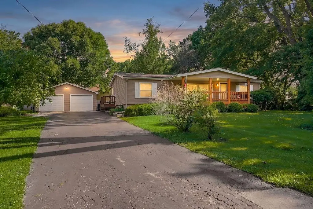 807 Chestnut Street, Greenwood, MO 64034 - #1