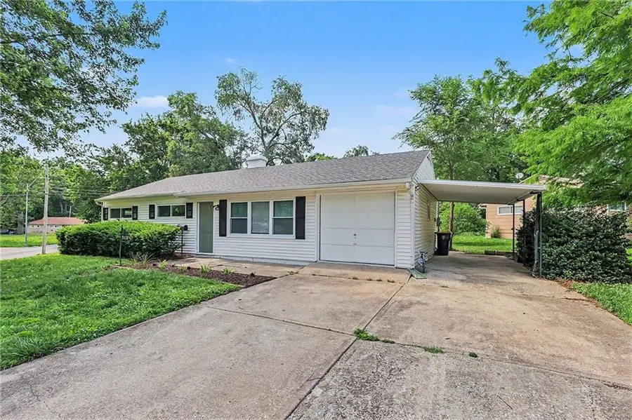 7412 E 113th Street, Kansas City, MO 64134 - #3