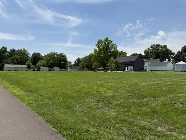 503 Jefferson Avenue, East Lynne, MO 64743 - #2