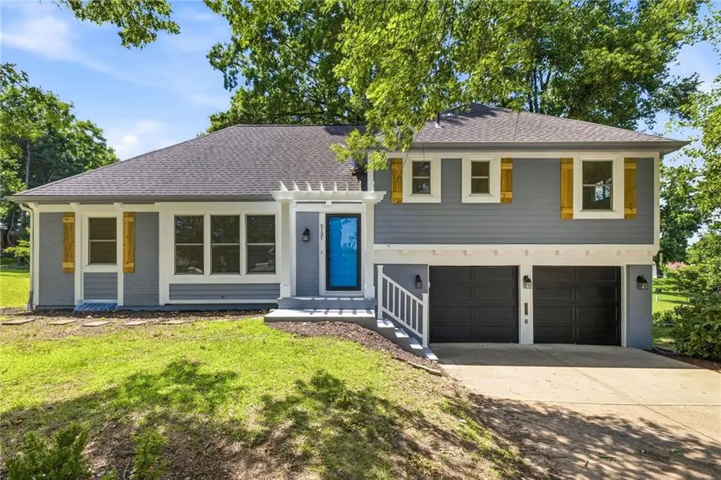 5131 W 63rd Street, Prairie Village, KS 66208 - #1