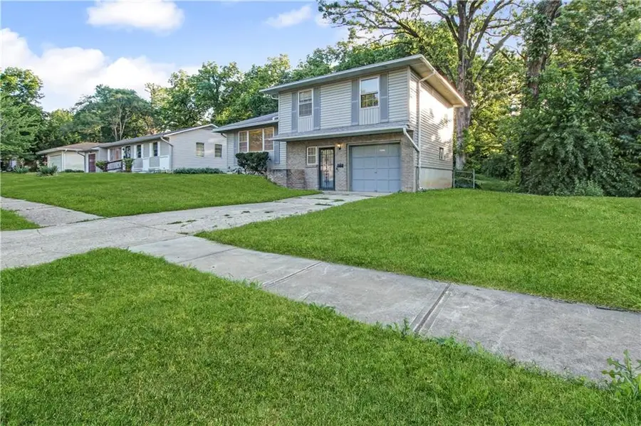 1326 N 62nd Place, Kansas City, KS 66102 - #2