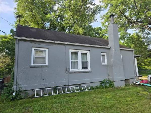 1200 Oak Hill Avenue, Lawrence, KS 66044