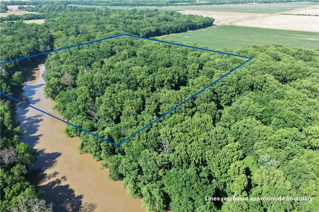 1300 Road Road, Fredonia, KS 66736 - #1