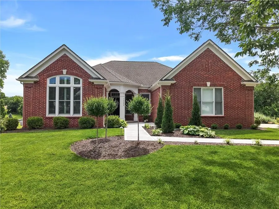 14509 Howe Drive, Leawood, KS 66224 - #2