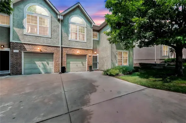 15828 W 61 Street, Shawnee, KS 66217
