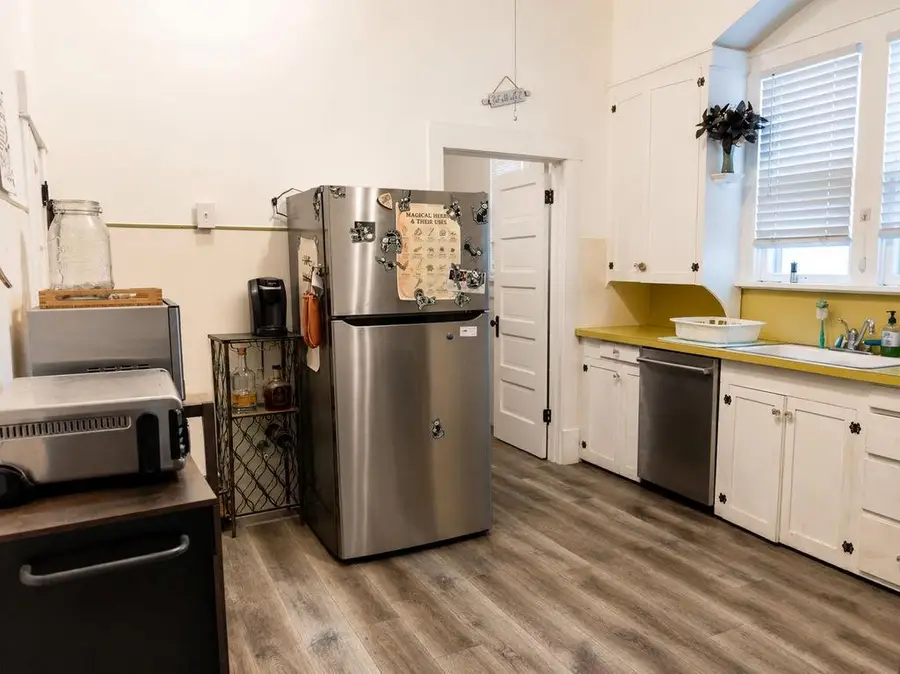 2402 Mitchell Avenue, Saint Joseph, MO 64507 - #3