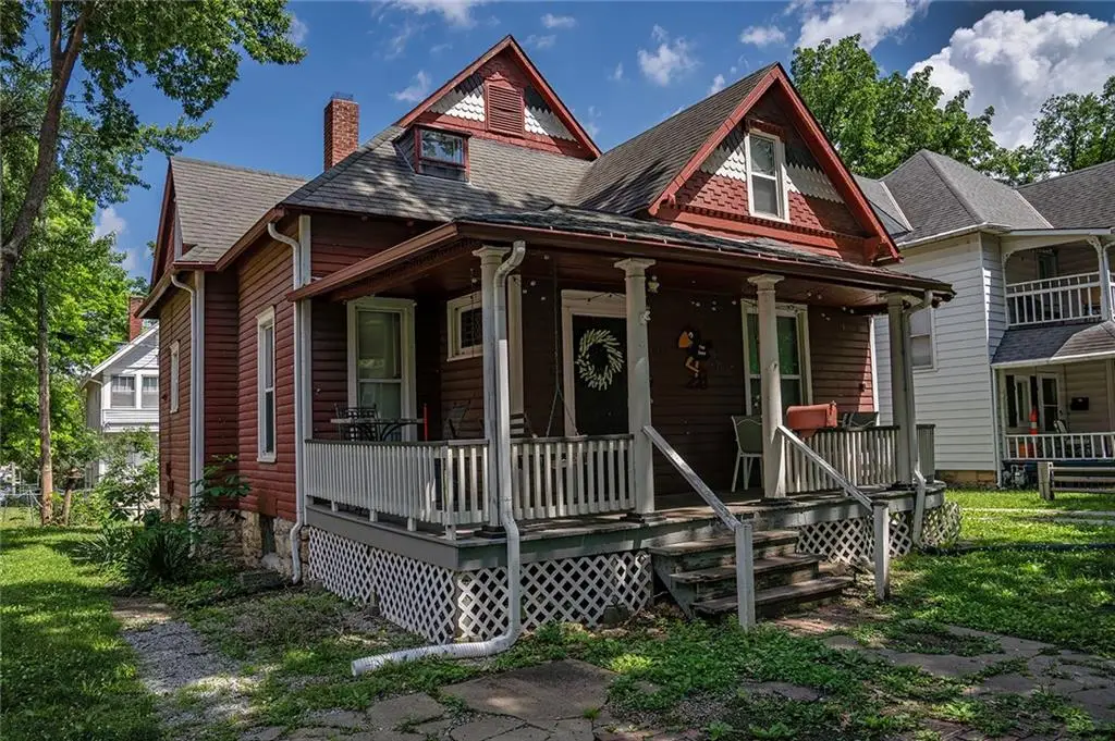 1122 Kentucky Street, Lawrence, KS 66044 - #1
