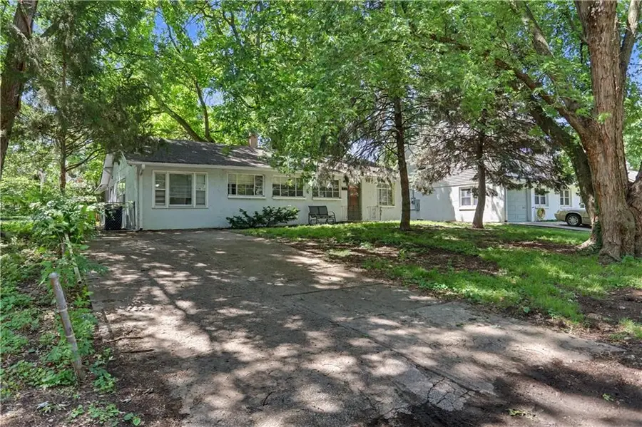 937 W 32nd Terrace, Kansas City, MO 64111 - #3