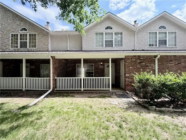 1539 E 120th Street, Olathe, KS 66061