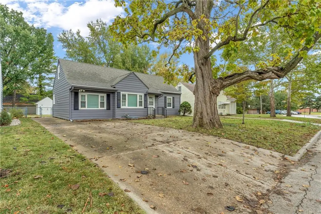1744 SW Atwood Avenue, Topeka, KS 66604 - #1