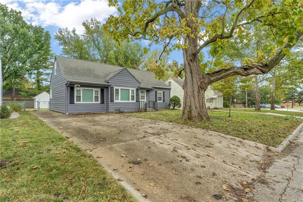 1744 SW Atwood Avenue, Topeka, KS 66604