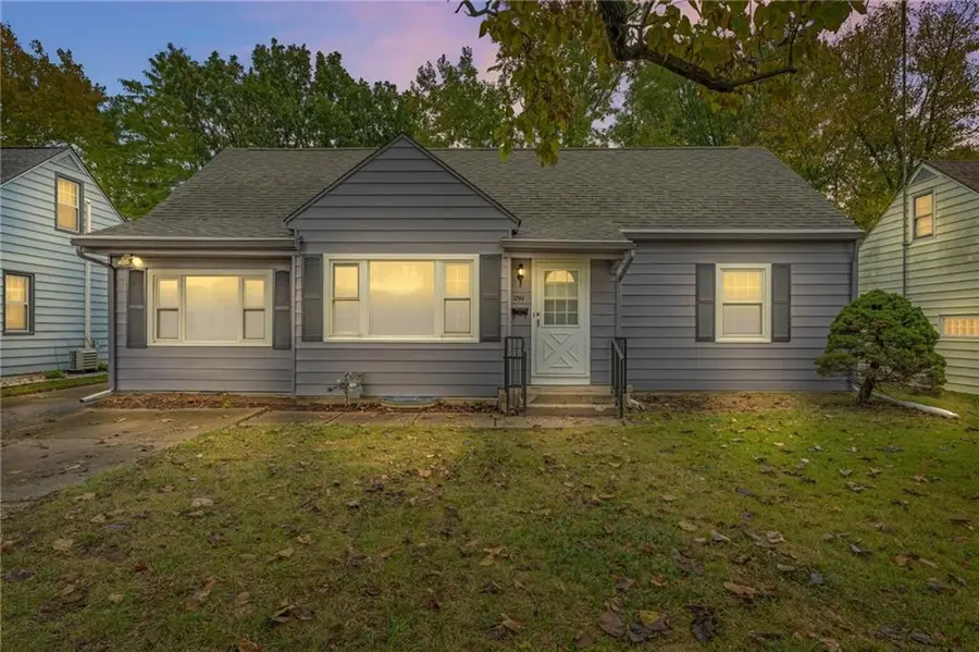 1744 SW Atwood Avenue, Topeka, KS 66604 - #3