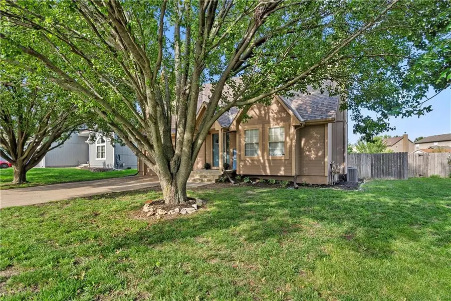 741 N Poplar Street, Gardner, KS 66030 - #3