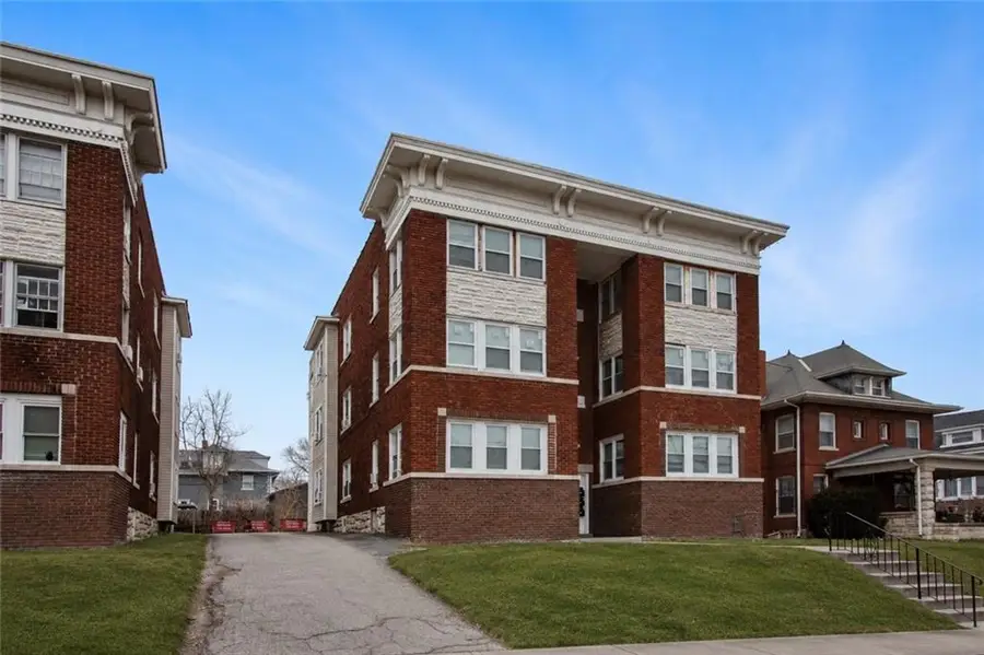 3214-3220 Saint John Avenue, Kansas City, MO 64123 - #2