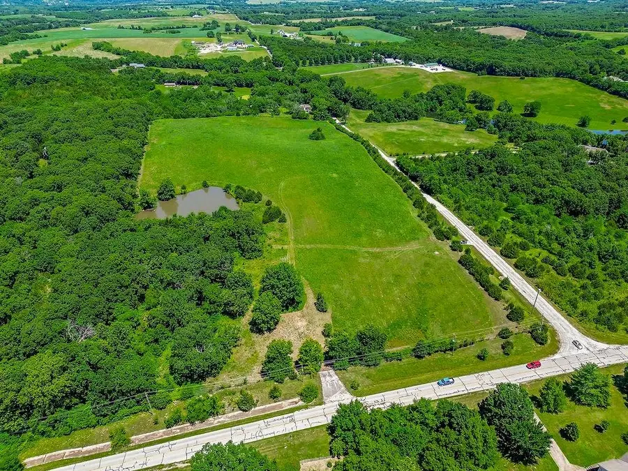 13100 Polfer Road, Kansas City, KS 66109 - #2