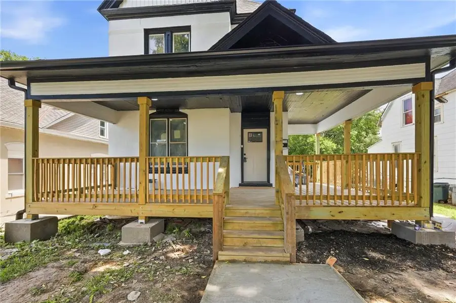17 N 15th Street, Kansas City, KS 66102 - #2