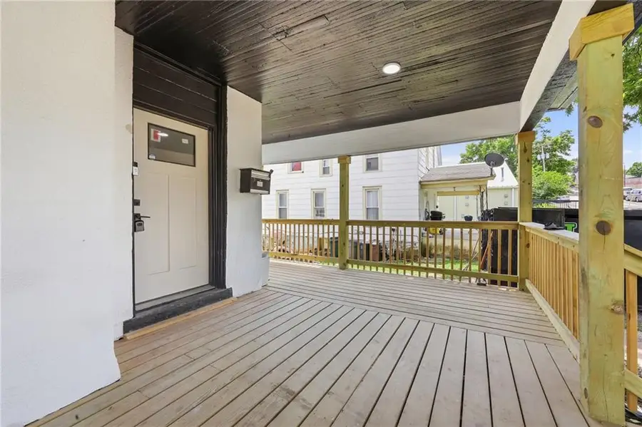 17 N 15th Street, Kansas City, KS 66102 - #3