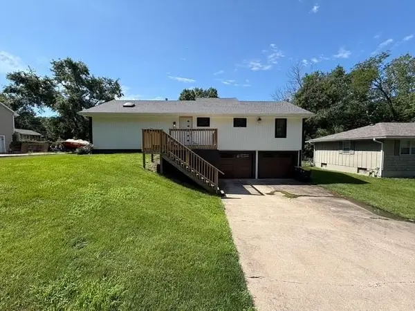 2609 88th Street, Kansas City, MO 64154