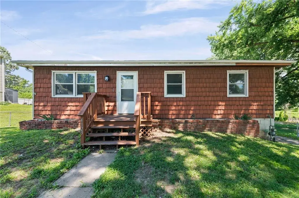 4123 Preston Drive, Saint Joseph, MO 64503 - #1