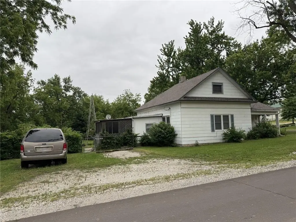 200 Whitney Avenue, Gower, MO 64454 - #1