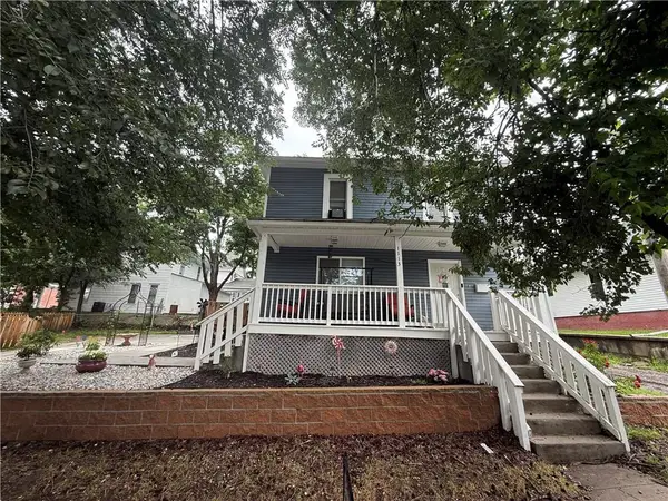 1113 N 18th Street, St Joseph, MO 64501