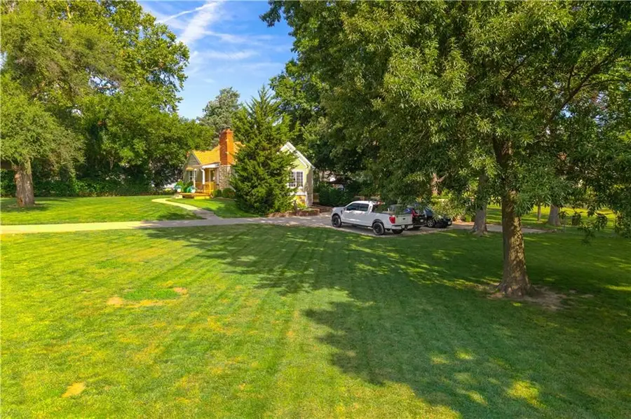 3110 NE Vivion Road, Kansas City, MO 64119 - #2