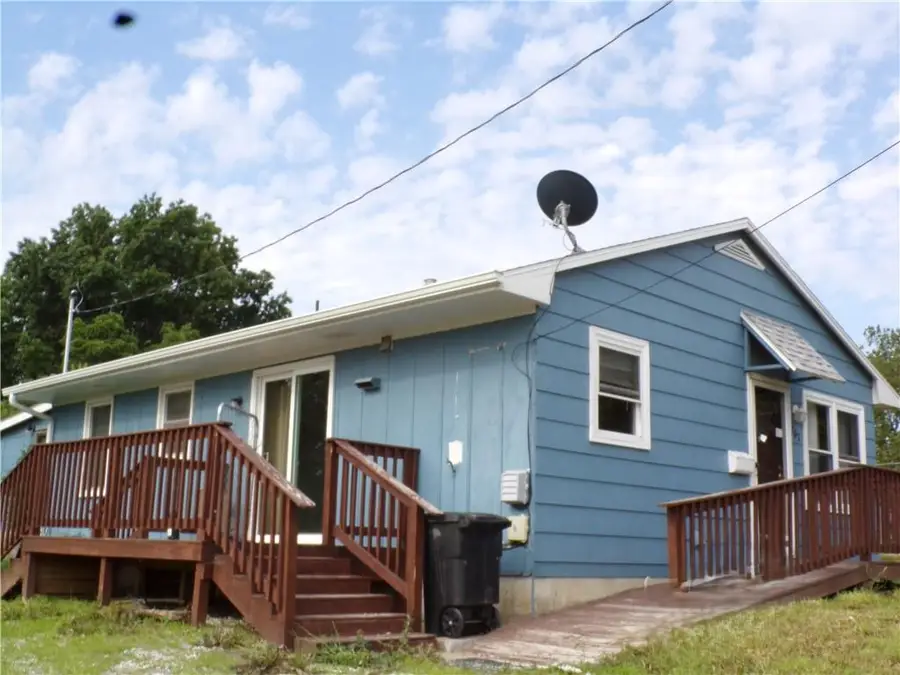 203 W Heidel Street, Carrollton, MO 64633 - #3