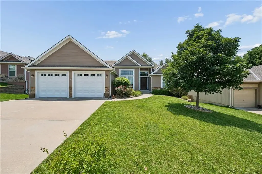15735 NW Morgan Street, Platte City, MO 64079 - #1