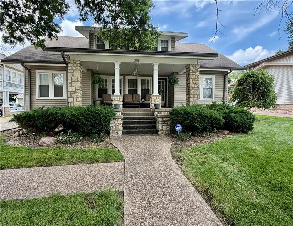 305 Fremont Street, Wathena, KS 66090 - #1